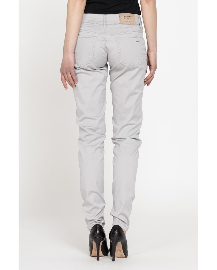 GABARDINA STRETCH ULTRA LEGGERA. Vita e gamba regolare.