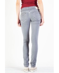 JOGGER JEANS COLORATO MOD 752. Vita e gamba regolare.