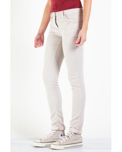 JOGGER JEANS COLORATO MOD 752. Vita e gamba regolare.