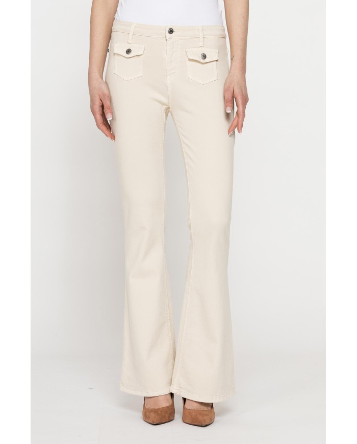 PANTALONE BOOTCUT CON TASCHE FRONTALI IN BULL DENIM