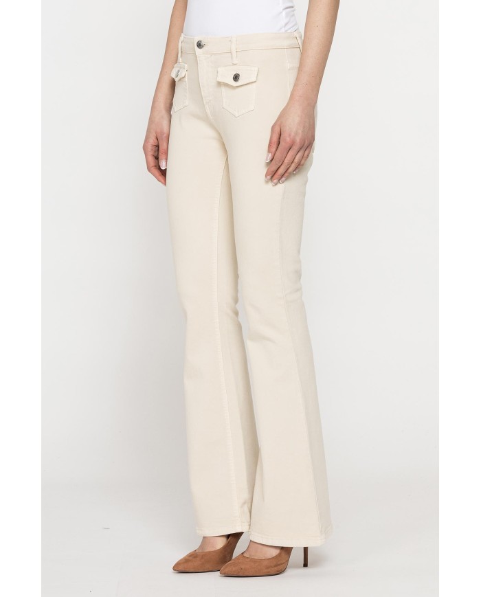 PANTALONE BOOTCUT CON TASCHE FRONTALI IN BULL DENIM