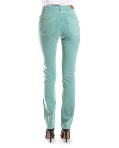 GABARDINA LEGGERA STRETCH. Vita alta e gamba regolare.