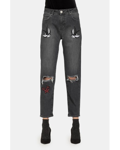 JEANS STRETCH MOD. 753. Vita alta e gamba regolare.