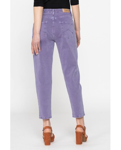 PANTALONE IN COLOR JEANS STRETCH MOD. 753. Vita regolare e gamba morbida.