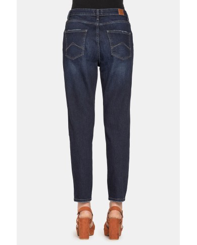 JEANS MOM STRETCH. Vita alta e gamba comfort.