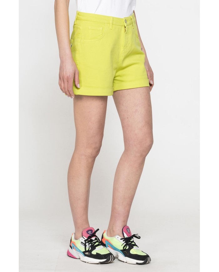 SHORTS IN BULL DENIM