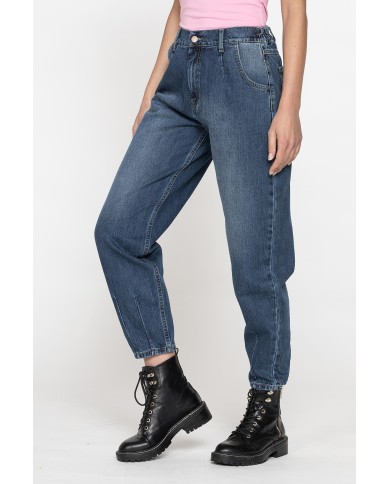 JEANS 5 TASCHE CON ELASTICO IN CINTURA MOD.758A IN DENIM 13,5 oz. Vita alta e gamba morbida