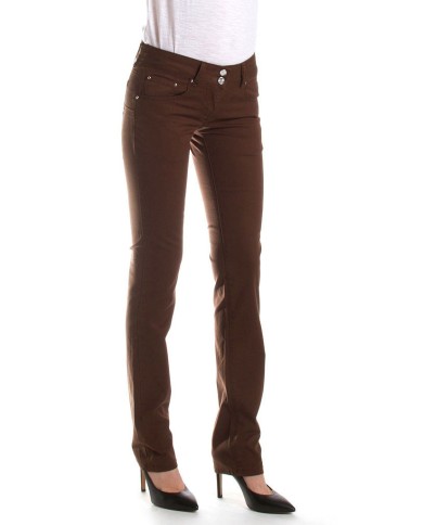 GABARDINA LEGGERA STRETCH. Vita bassa e gamba stretta.