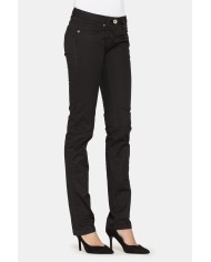 PANTALONI IN GABARDINA STRETCH. Vita bassa e gamba slim.