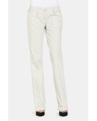 PANTALONI IN TESSUTO FERMO DI COTONE. Vita bassa e gamba regolare.