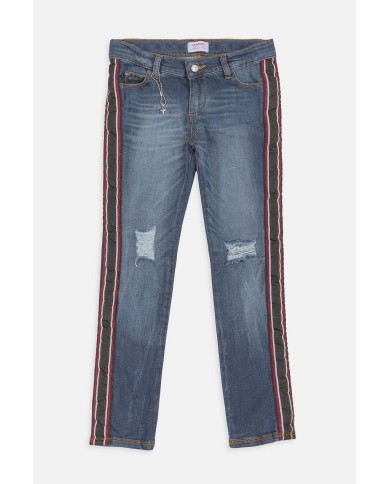 JEANS STRETCH 7,5 oz. Vita regolare e gamba slim.