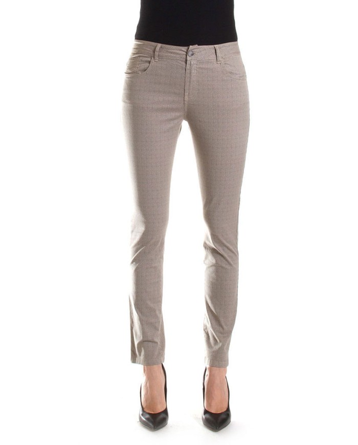 GABARDINA STRETCH MOD.765. Vita bassa e gamba stretta.