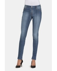 LEGG-JEANS IN TESSUTO SUPER STRETCH. Vita regolare e gamba stretta