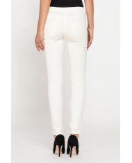 LEGG-JEANS SUPER STRETCH MOD. 767. Vita regolare e gamba stretta.