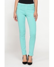 LEGG-JEANS SUPER STRETCH MOD. 767. Vita regolare e gamba stretta.