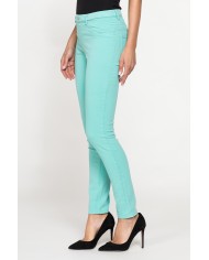 LEGG-JEANS SUPER STRETCH MOD. 767. Vita regolare e gamba stretta.