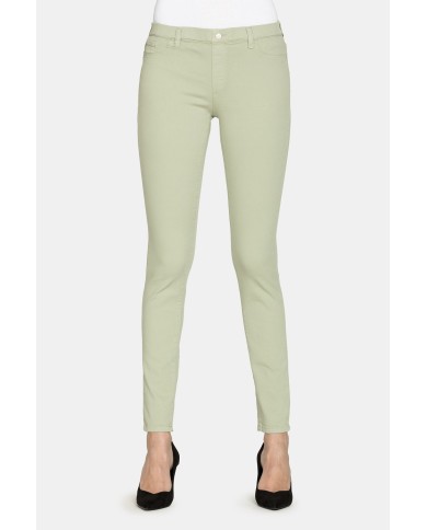 LEGG-JEANS SUPER STRETCH MOD. 767. Vita regolare e gamba stretta.