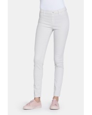 LEGG-JEANS IN GABARDINA LEGGERA MOD. 767. Vita regolare e gamba stretta.