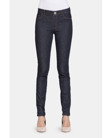 LEGG-JEANS SUPER STRETCH MOD 767. Vita regolare e gamba stretta.