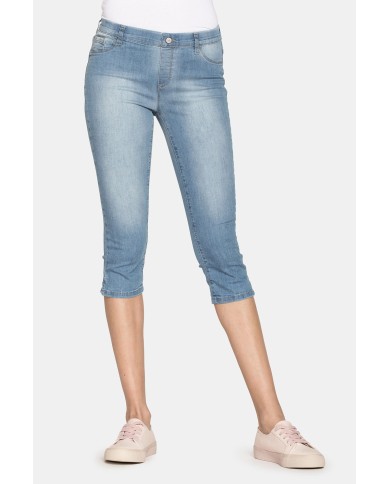 LEGG-JEANS SUPER STRETCH MOD 767. Vita regolare e gamba stretta.