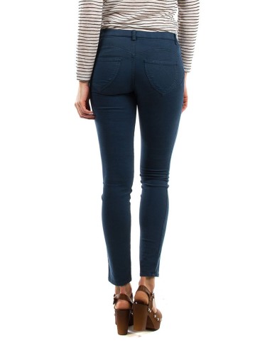 LEGG-JEANS SUPER STRETCH. MOD. 767. Vita regolare e gamba stretta