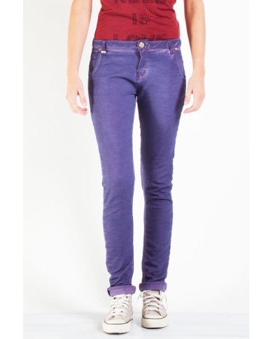 JOGGER JEANS COLORATO MOD 771. Cavallo basso e gamba regolare.