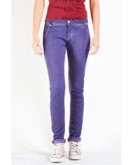 JOGGER JEANS COLORATO MOD 771. Cavallo basso e gamba regolare.