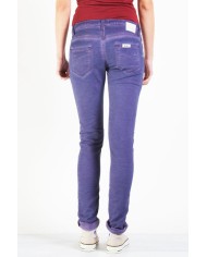 JOGGER JEANS COLORATO MOD 771. Cavallo basso e gamba regolare.
