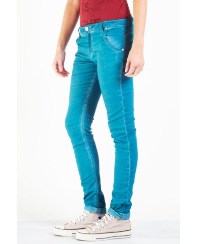 JOGGER JEANS COLORATO MOD 771. Cavallo basso e gamba regolare.