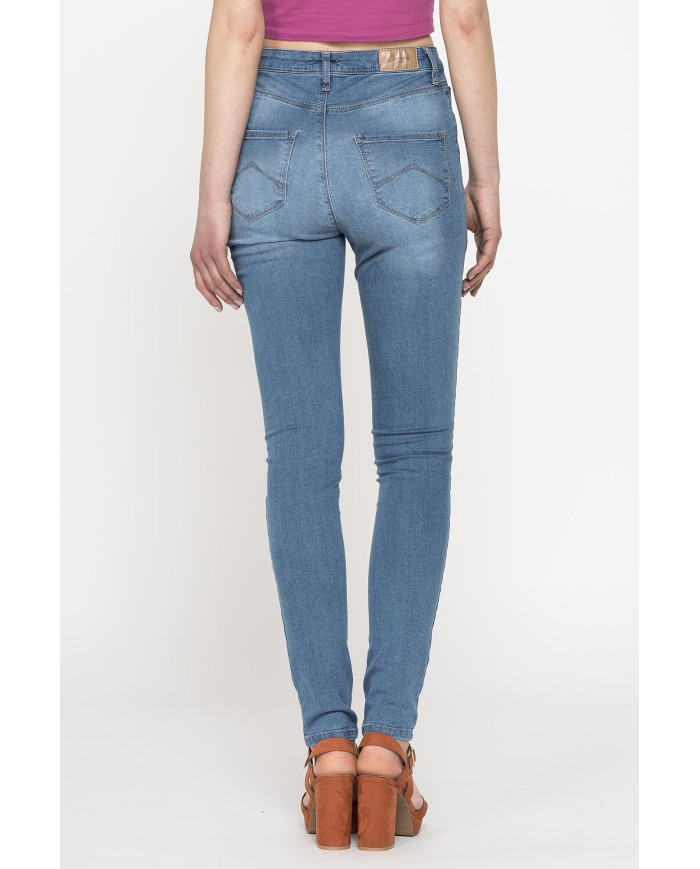 JEANS 5 TASCHE MOD.773A IN DENIM SUPER STRETCH 9oz. Vita alta e gamba stretta.SPINTECH ELASTIC COTONE SULLA PELLE