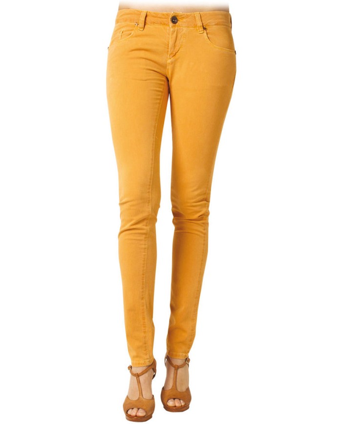 GABARDINA LEGGERA STRETCH. Vita bassa e gamba stretta.