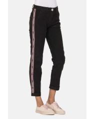 PANTALONE IN FUSTAGNO STRETCH 11,5 oz. Vita regolare e gamba regolare.