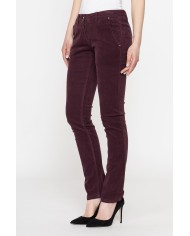 VELLUTO STRETCH. Vita bassa e gamba regolare.