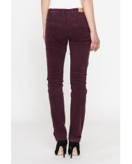 VELLUTO STRETCH. Vita bassa e gamba regolare.