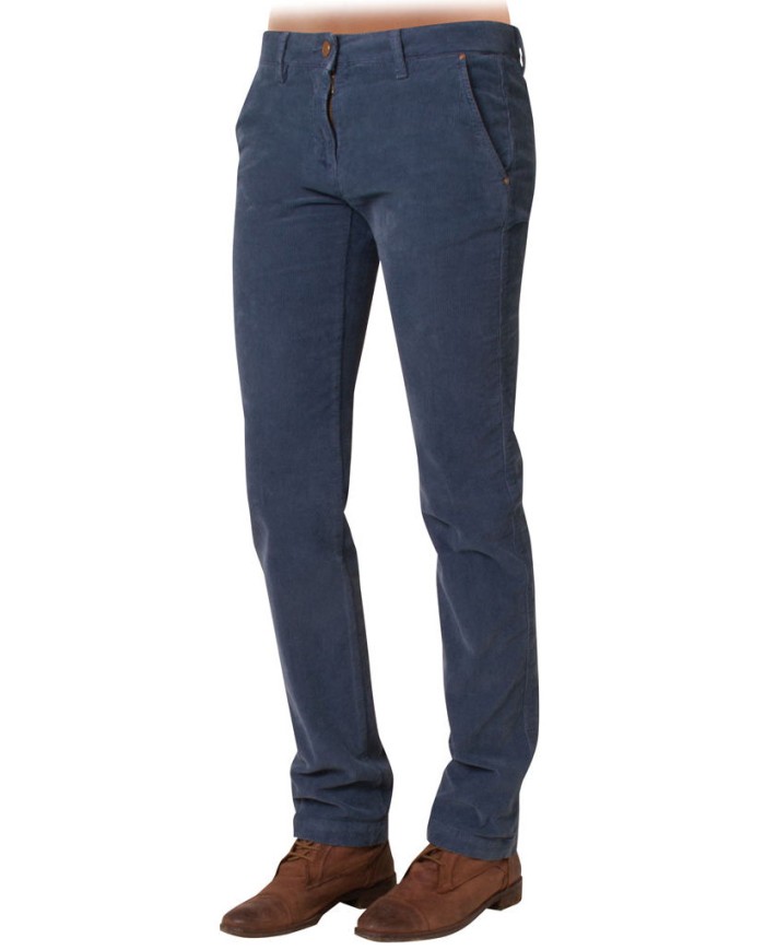 VELLUTO STRETCH. Vita bassa e gamba regolare.