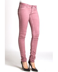 JOGGER JEANS COLORATO MOD 788 BOTTOM-UP. Vita bassa e gamba stretta.