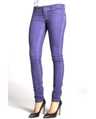 JOGGER JEANS COLORATO MOD 788 BOTTOM-UP. Vita bassa e gamba stretta.