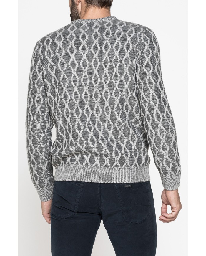 MAGLIA A FANTASIA REALIZZATA CON FILATO GROSSO