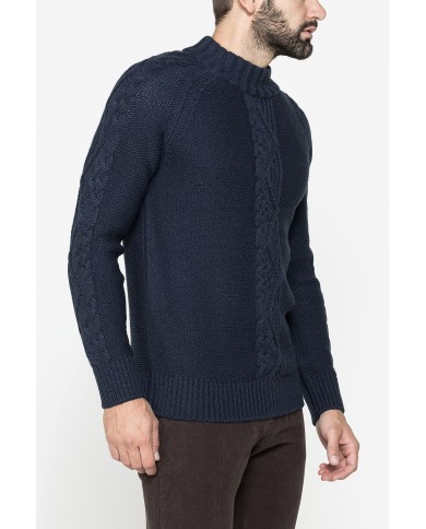 MAGLIA A FANTASIA REALIZZATA CON FILATO GROSSO