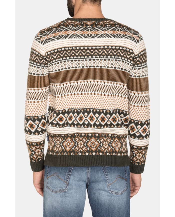 MAGLIA A FANTASIA REALIZZATA CON FILATO GROSSO