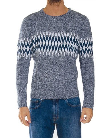 MAGLIA A FANTASIA REALIZZATA CON FILATO GROSSO