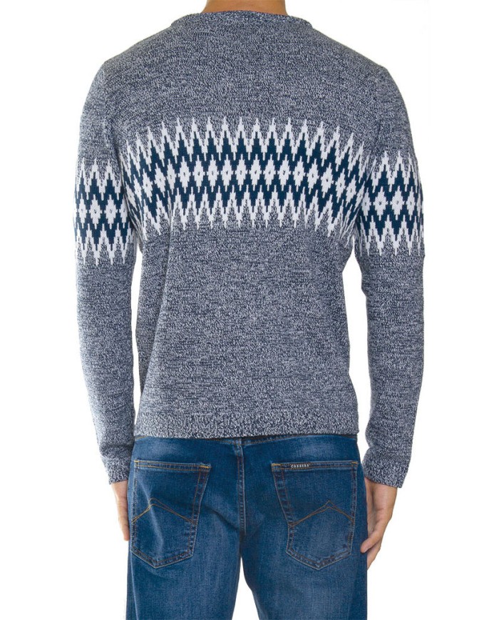 MAGLIA A FANTASIA REALIZZATA CON FILATO GROSSO