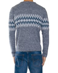 MAGLIA A FANTASIA REALIZZATA CON FILATO GROSSO