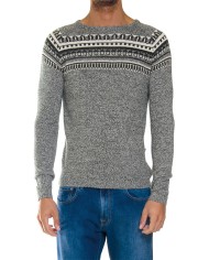 MAGLIA A FANTASIA REALIZZATA CON FILATO GROSSO