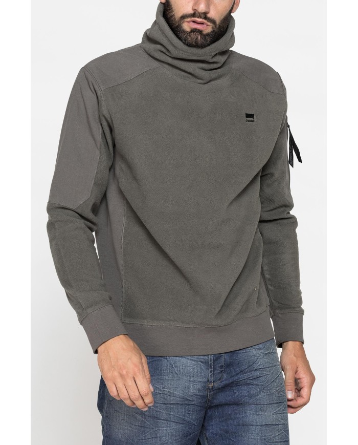 PILE A COLLO ALTO CON CONTRASTI DI TESSUTO