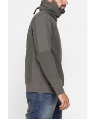 PILE A COLLO ALTO CON CONTRASTI DI TESSUTO