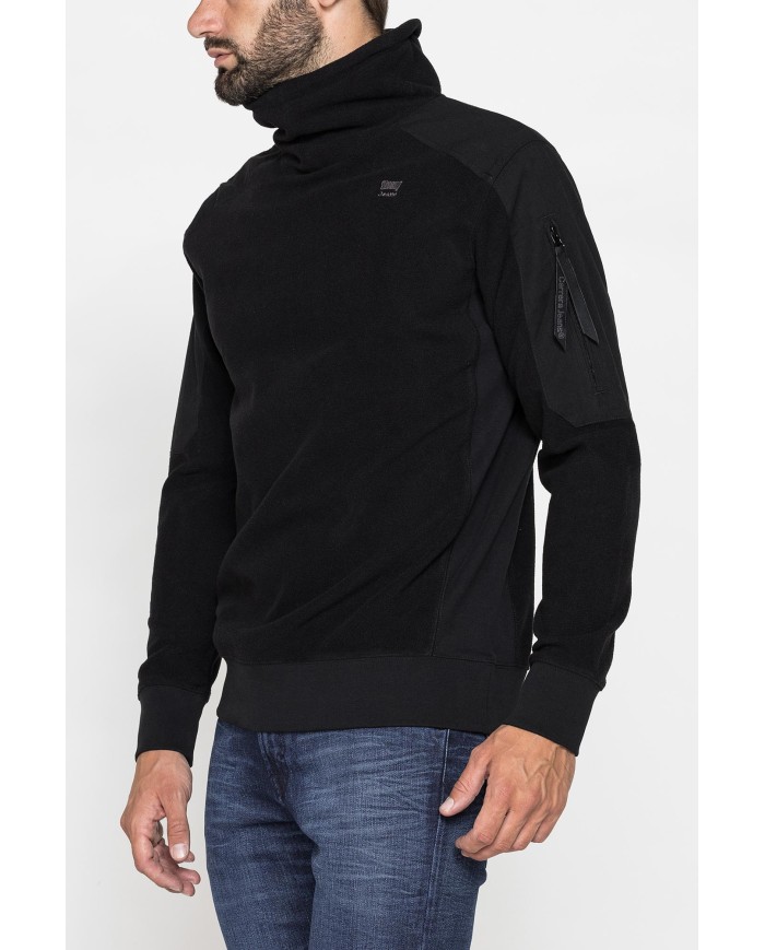 PILE A COLLO ALTO CON CONTRASTI DI TESSUTO