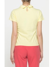 POLO CON ABBOTTONATURA POSTERIORE