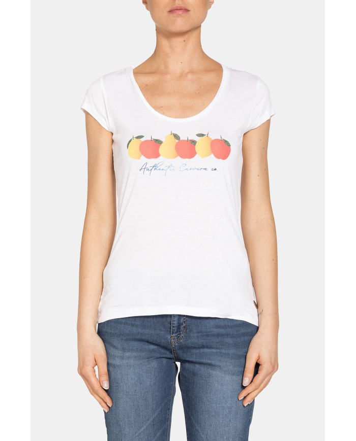 T-SHIRT CON SCOLLO ROTONDO IN 100% VISCOSA.