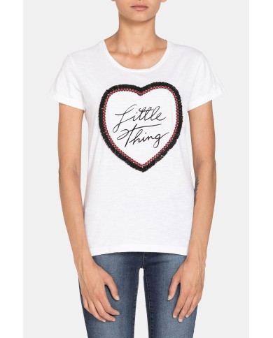 T SHIRT GIROCOLLO CON STAMPA IN JERSEY SLUB. Vestibilità slim.